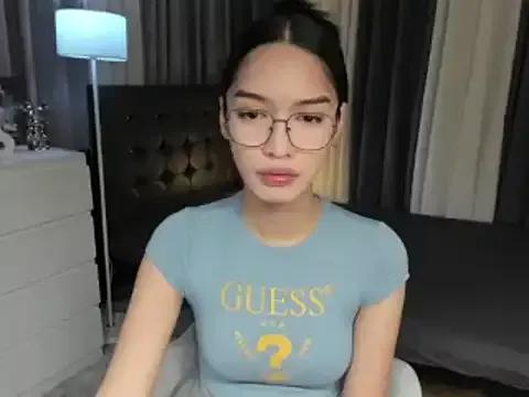 Sam_Blaire from StripChat is Freechat