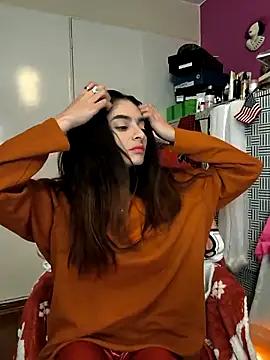 Sam_Sara from StripChat is Freechat