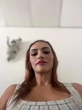 Samantha_bigboobs from StripChat is Freechat
