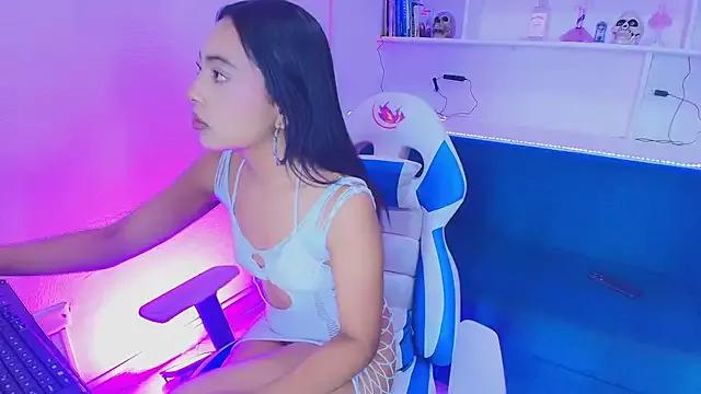 Teen sex cams free adult cams: check-out the satisfaction of conversing and c2c with our stunning models, who will teach you all about seduction and dreams with their smoking hot shapes.