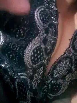 Sandra42 webcams show profile image 