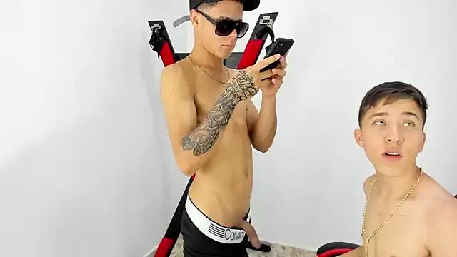 Teen sex cams free adult cams: check-out the satisfaction of conversing and c2c with our stunning models, who will teach you all about seduction and dreams with their smoking hot shapes.