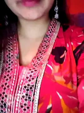 Sara_1618 from StripChat is Freechat