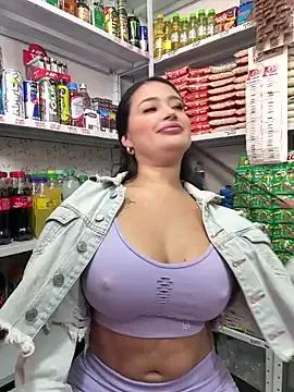 Sara_fun from StripChat
