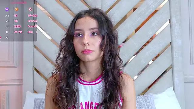 Sarah-Grace from StripChat is Freechat