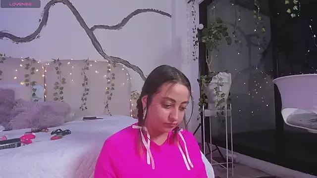 Teen sex cams free adult cams: check-out the satisfaction of conversing and c2c with our stunning models, who will teach you all about seduction and dreams with their smoking hot shapes.