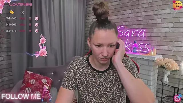 SarahCoksss from StripChat is Freechat