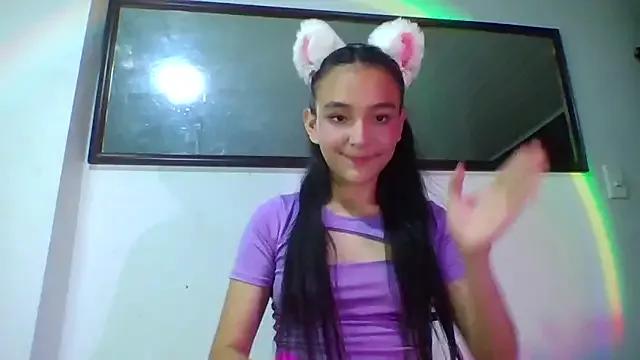 saris_kitty807 from StripChat is Freechat