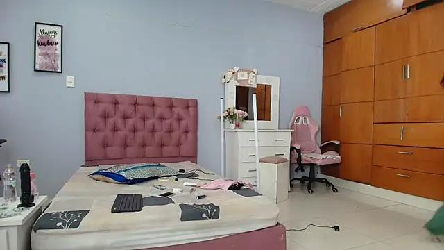 Teen sex cams free adult cams: check-out the satisfaction of conversing and c2c with our stunning models, who will teach you all about seduction and dreams with their smoking hot shapes.