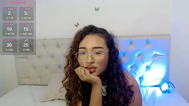 Teen sex cams free adult cams: check-out the satisfaction of conversing and c2c with our stunning models, who will teach you all about seduction and dreams with their smoking hot shapes.