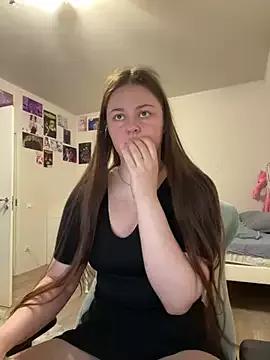 Sasha_Kitten from StripChat