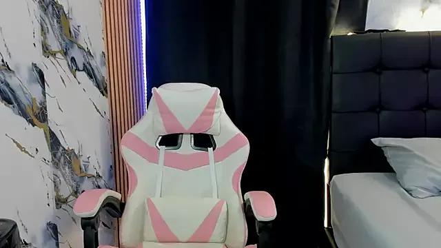 Teen sex cams free adult cams: check-out the satisfaction of conversing and c2c with our stunning models, who will teach you all about seduction and dreams with their smoking hot shapes.