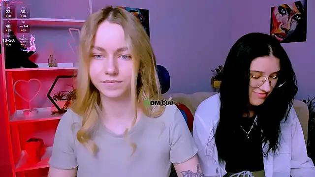 Teen sex cams free adult cams: check-out the satisfaction of conversing and c2c with our stunning models, who will teach you all about seduction and dreams with their smoking hot shapes.