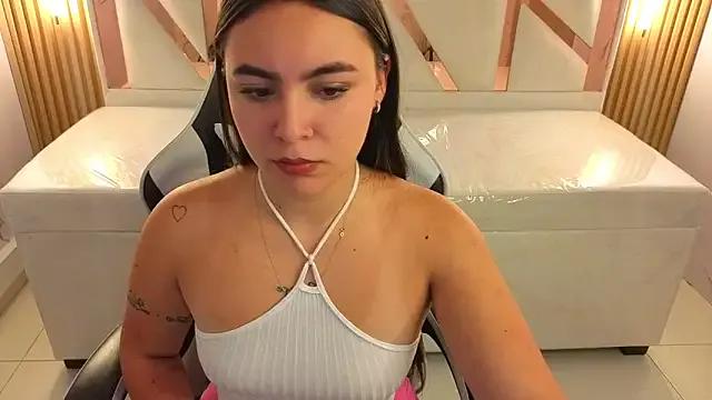 Teen sex cams free adult cams: check-out the satisfaction of conversing and c2c with our stunning models, who will teach you all about seduction and dreams with their smoking hot shapes.