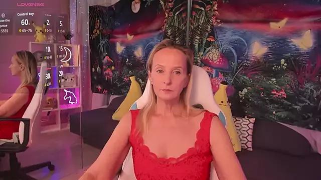 Teen sex cams free adult cams: check-out the satisfaction of conversing and c2c with our stunning models, who will teach you all about seduction and dreams with their smoking hot shapes.