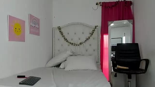 Teen sex cams free adult cams: check-out the satisfaction of conversing and c2c with our stunning models, who will teach you all about seduction and dreams with their smoking hot shapes.