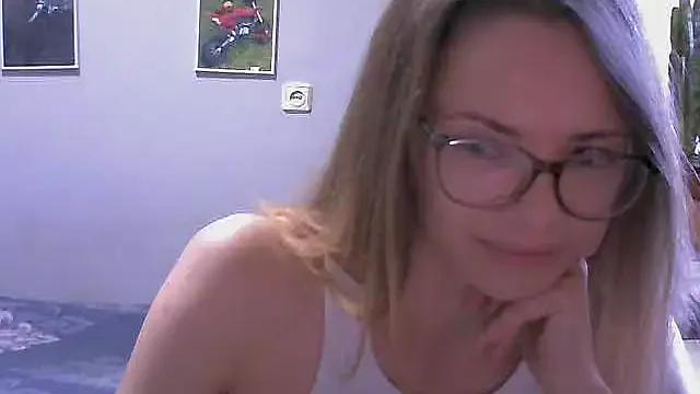 Teen sex cams free adult cams: check-out the satisfaction of conversing and c2c with our stunning models, who will teach you all about seduction and dreams with their smoking hot shapes.