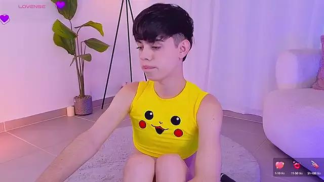 Teen sex cams free adult cams: check-out the satisfaction of conversing and c2c with our stunning models, who will teach you all about seduction and dreams with their smoking hot shapes.