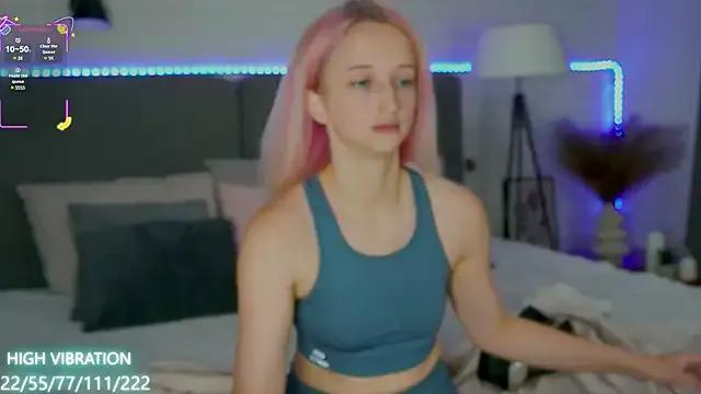 Teen sex cams free adult cams: check-out the satisfaction of conversing and c2c with our stunning models, who will teach you all about seduction and dreams with their smoking hot shapes.