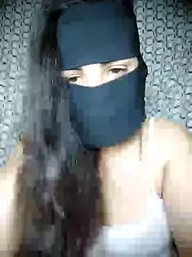 Sexy-Randa from StripChat is Freechat