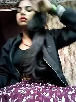 Sexy-Riyanshi from StripChat is Freechat