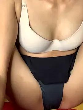 Sexy-sna from StripChat is Freechat