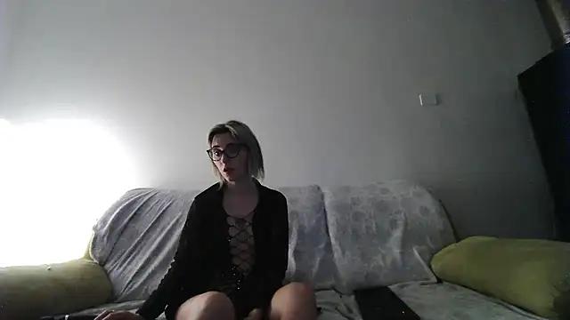 sexy_blondie92 from StripChat is Freechat