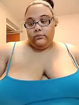 SexyBBW10790 from StripChat is Freechat