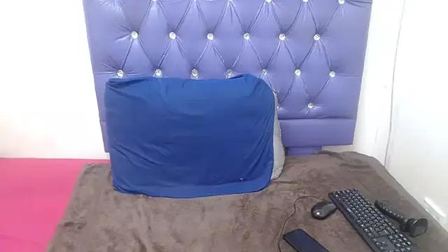 SexyCloe45 from StripChat is Freechat