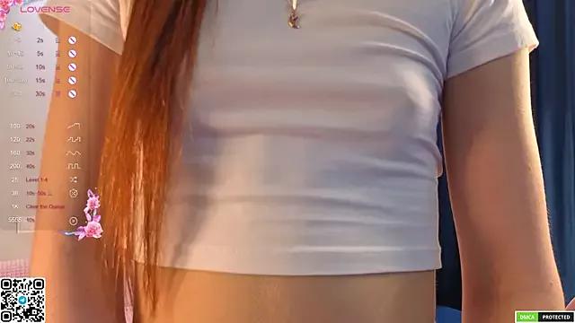 SexyEsma from StripChat is Freechat