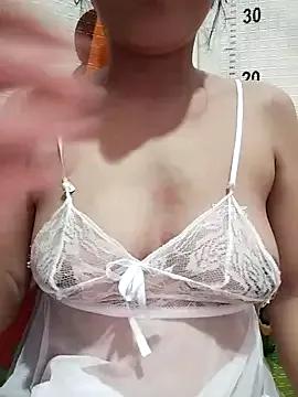 Sexyladzy from StripChat is Freechat