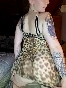 sexyy_naughty from StripChat is Freechat