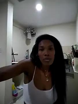 Shaara_bloommy from StripChat is Freechat