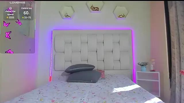 Teen sex cams free adult cams: check-out the satisfaction of conversing and c2c with our stunning models, who will teach you all about seduction and dreams with their smoking hot shapes.