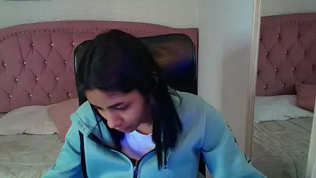 shaneelle from StripChat is Freechat