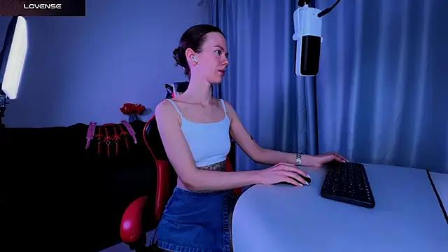 Teen sex cams free adult cams: check-out the satisfaction of conversing and c2c with our stunning models, who will teach you all about seduction and dreams with their smoking hot shapes.