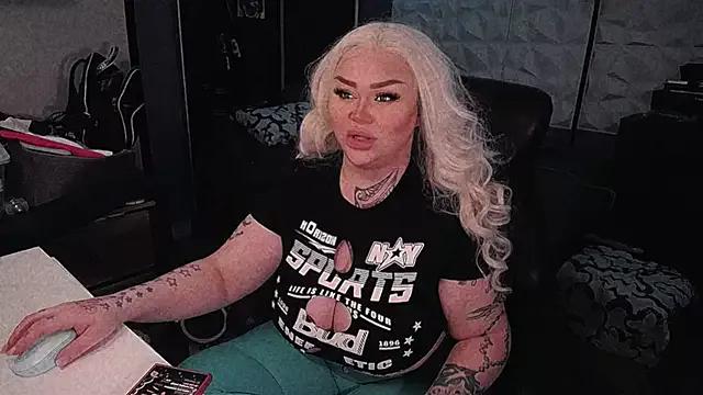 sheylagoddess11 from StripChat is Freechat