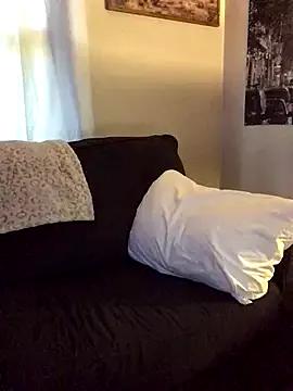 SidneyRaee from StripChat is Freechat