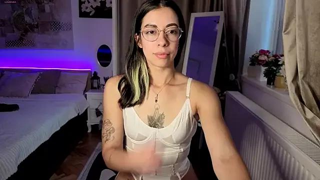 silver_eve from StripChat is Freechat