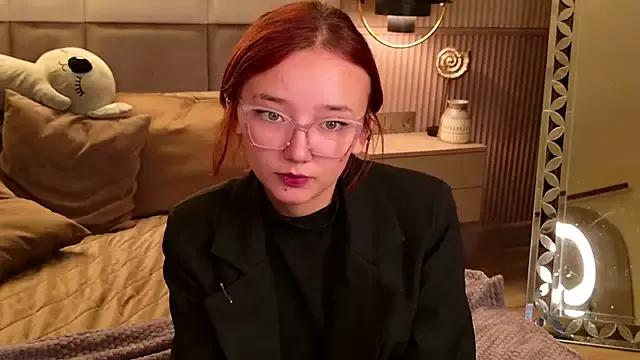 Silvia_Lore from StripChat is Freechat
