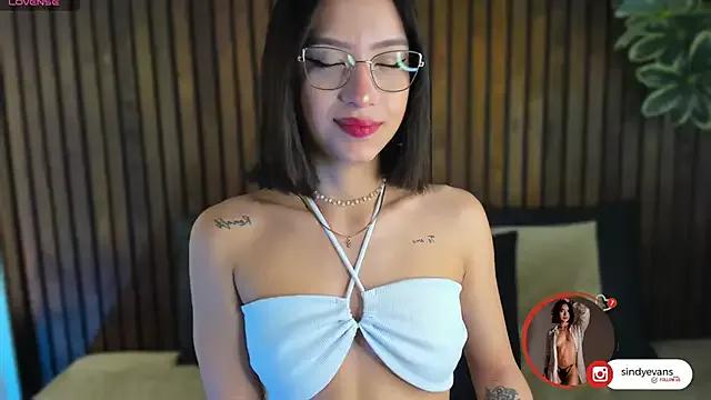 SindyEvans_ from StripChat is Freechat