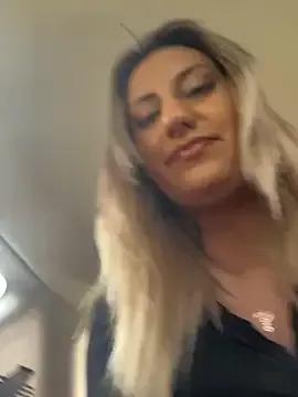 SinfulLovers33 from StripChat is Freechat