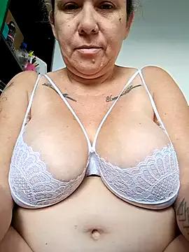 SinisterBabe from StripChat is Freechat