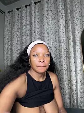 slimcateee from StripChat is Freechat