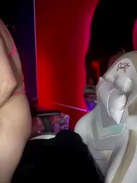 Teen sex cams free adult cams: check-out the satisfaction of conversing and c2c with our stunning models, who will teach you all about seduction and dreams with their smoking hot shapes.