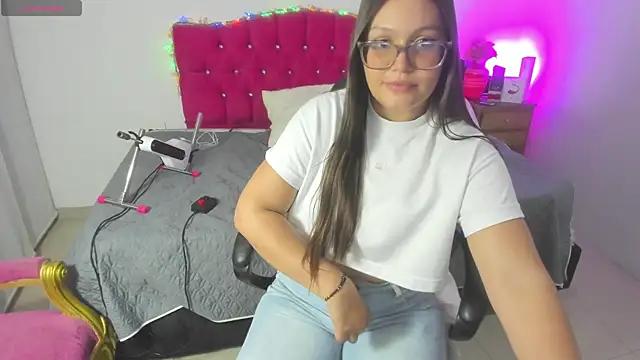 Teen sex cams free adult cams: check-out the satisfaction of conversing and c2c with our stunning models, who will teach you all about seduction and dreams with their smoking hot shapes.