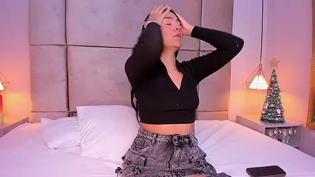 Teen sex cams free adult cams: check-out the satisfaction of conversing and c2c with our stunning models, who will teach you all about seduction and dreams with their smoking hot shapes.