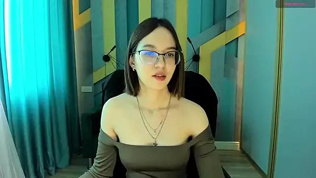 SofiaMooris from StripChat is Freechat