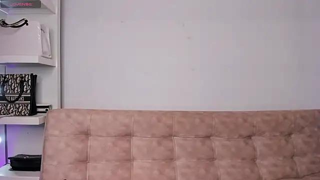 Teen sex cams free adult cams: check-out the satisfaction of conversing and c2c with our stunning models, who will teach you all about seduction and dreams with their smoking hot shapes.