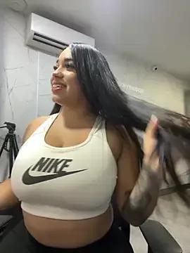 SofiaWildee from StripChat is Freechat